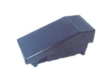 PŘÍSLUŠENSTVÍ STARÉ ŠICÍ STROJE - Šířka řemenu - 3 x 5 mm.